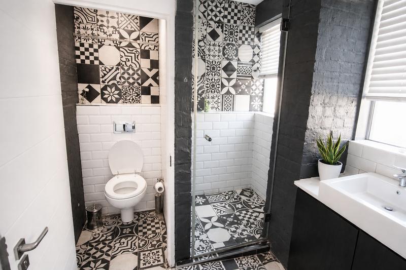 0 Bedroom Property for Sale in Sea Point Western Cape